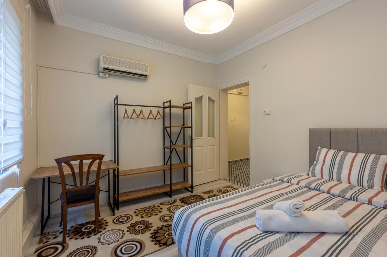 In The Centre Of Taksim And Galataport 3 Bedrooms In Apartament